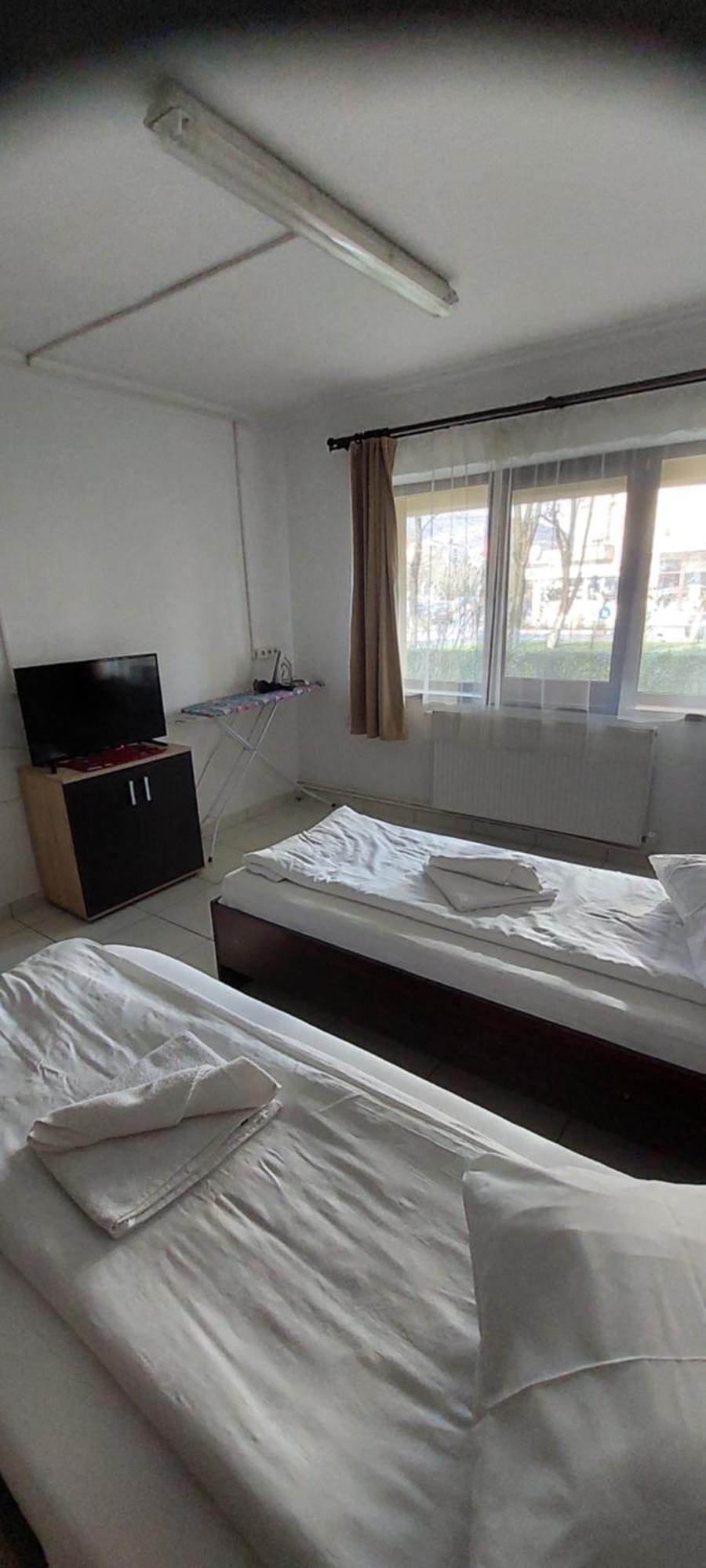Apartament Octav 德瓦 外观 照片